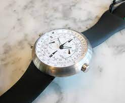 Ikepod Megapode Titanium Chronograph NOS – Rare Marc Newson Pre-2000 Design Watch - Image 5