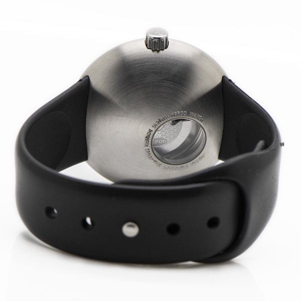 Ikepod Megapode Date Chronometer Steel NOS – Rare Pre-2000 Marc Newson Icon - Image 3