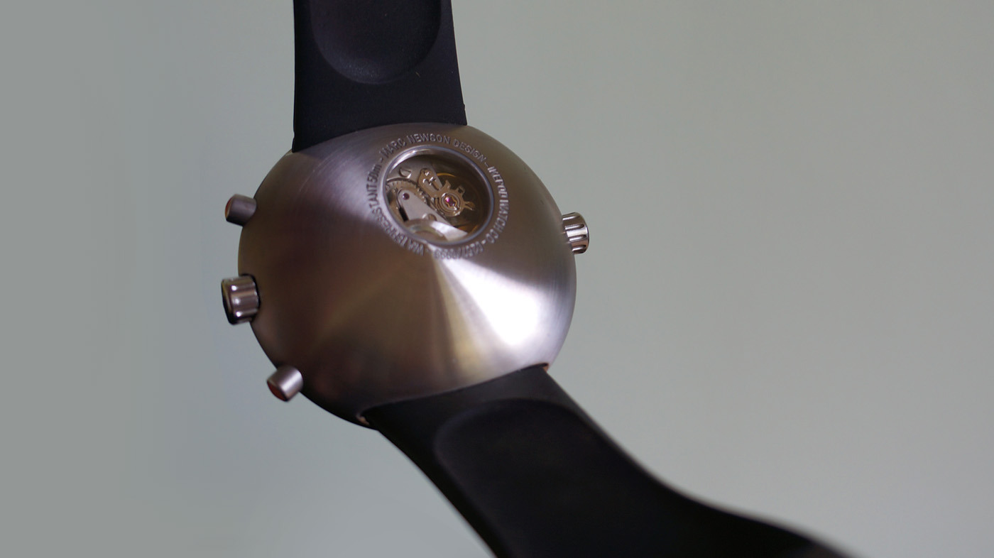 Ikepod Megapode Titanium Chronograph NOS – Rare Marc Newson Pre-2000 Design Watch - Image 2