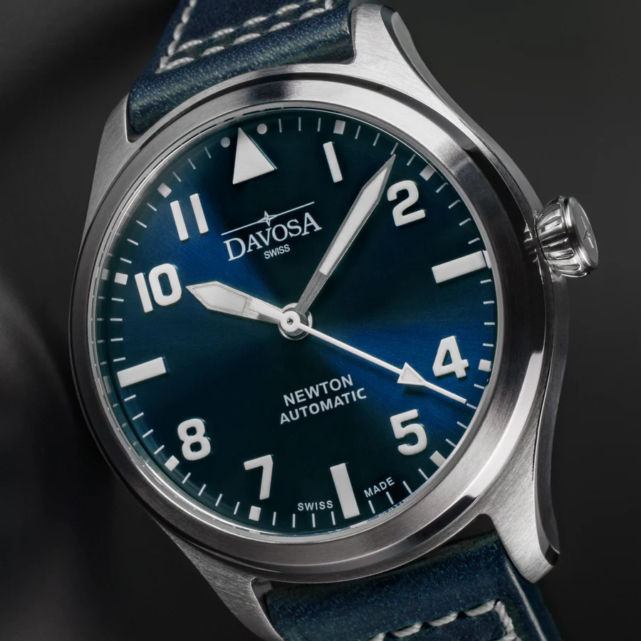 Davosa Newton Pilot Automatic 161.530.45 Swiss Pilot Watch 42mm – Clear & Bold Design - Image 4