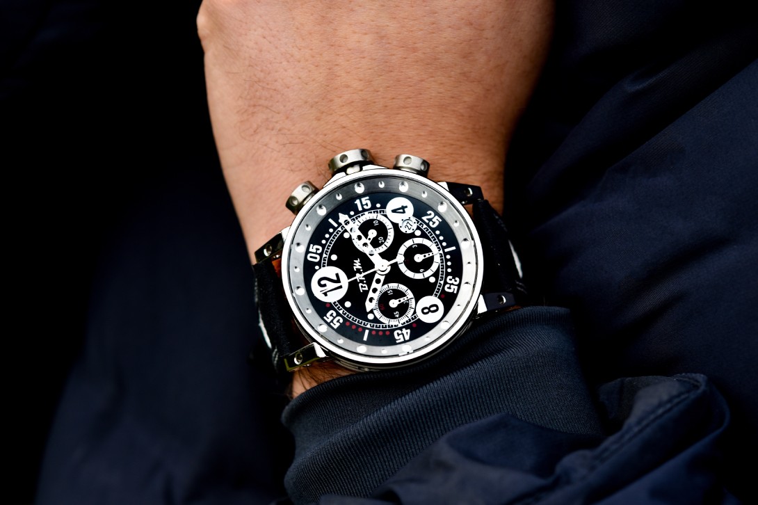 BRM V12-44 Automatic Chronograph – Built for Moments That Matter - Image 2