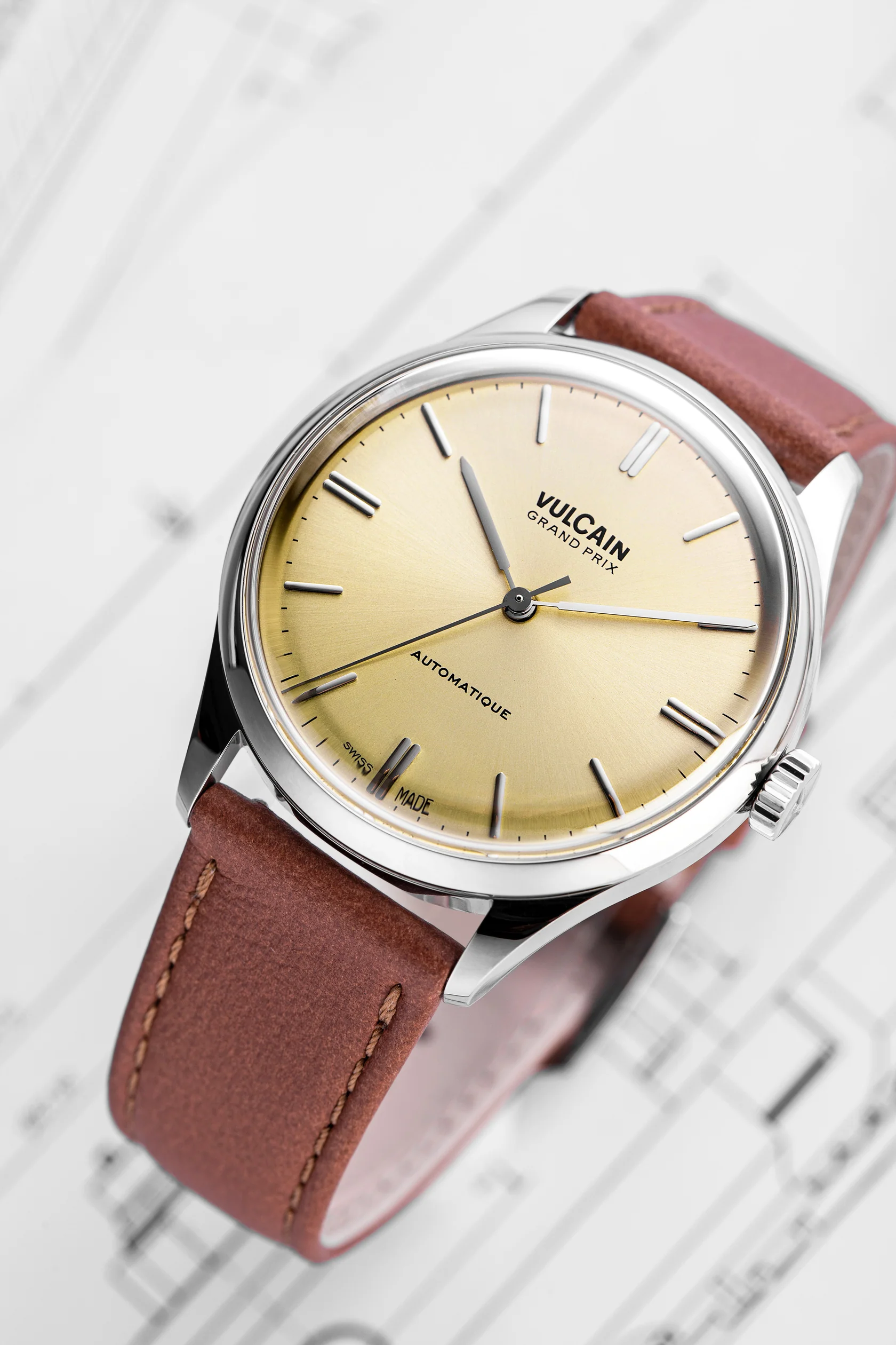 Vulcain Grand Prix Champagne Automatic Dress Watch 39 mm – Ref. 670171A70.BAC207 - Image 3