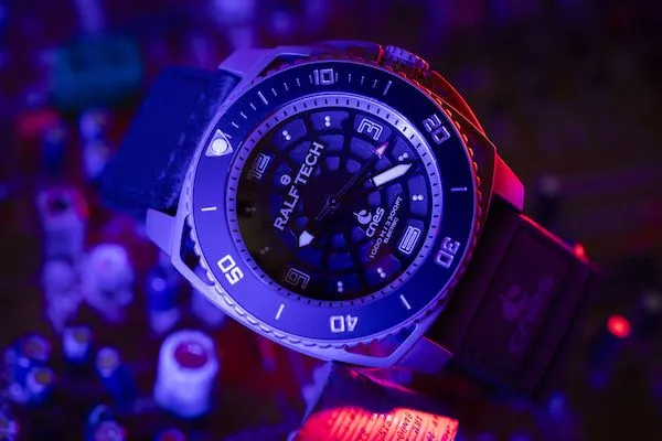 RALF TECH WRX4104 Supernova Millenium x CNES Electric Watch – Professional French Titanium Instrument – Limited Edition 100 Pieces - Image 4